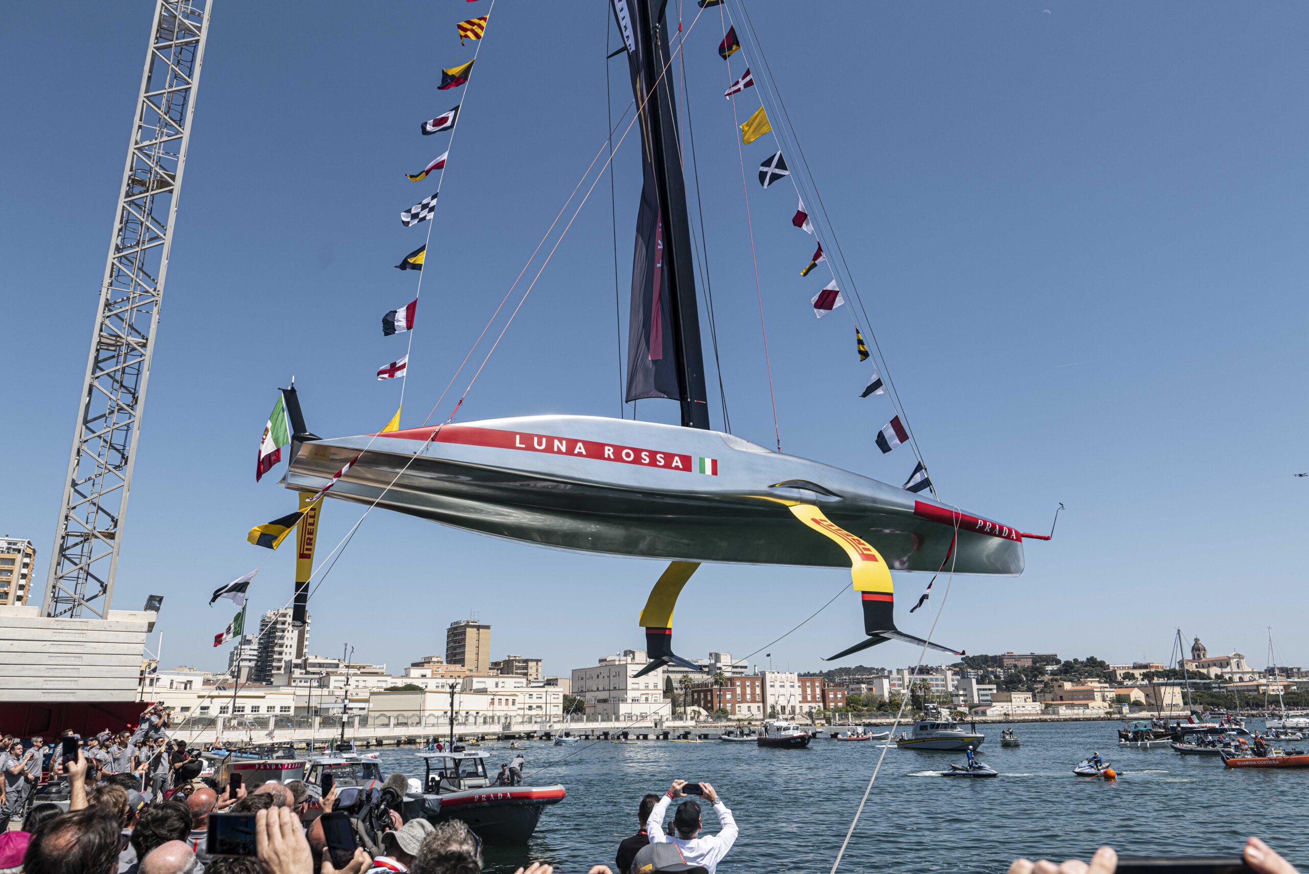 Luna Rossa Styles It Out