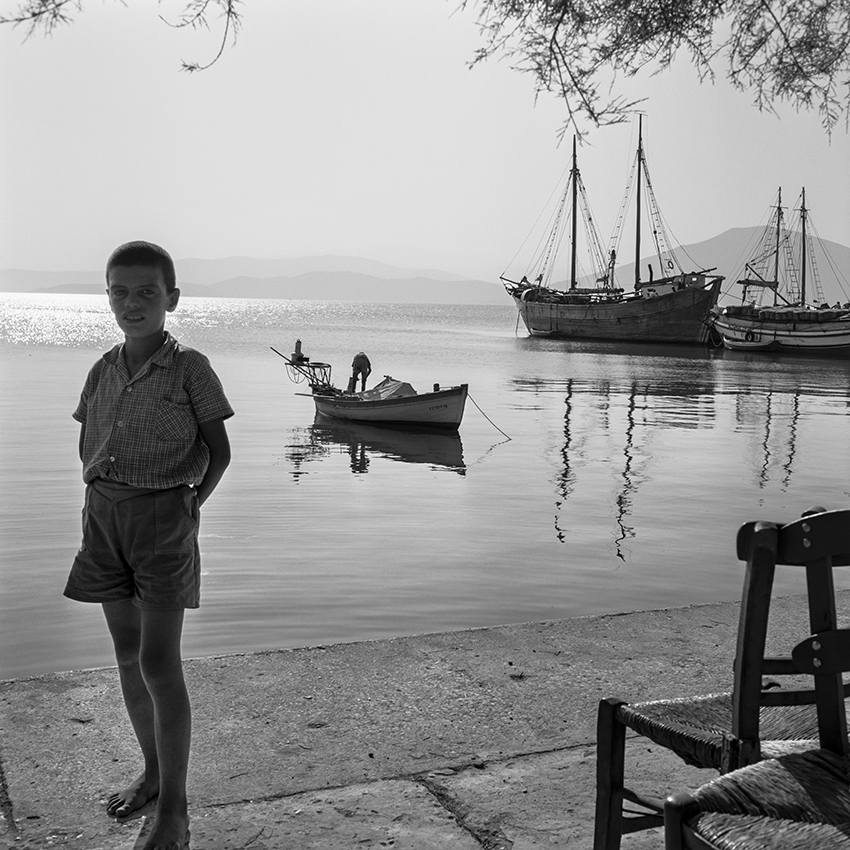 Χαίρε Ξένε Στη Χώρα των Ονείρων: Νέα μεγαλειώδης έκθεση φωτογραφιών Robert McCabe στο Μουσείο Ακρόπολης
