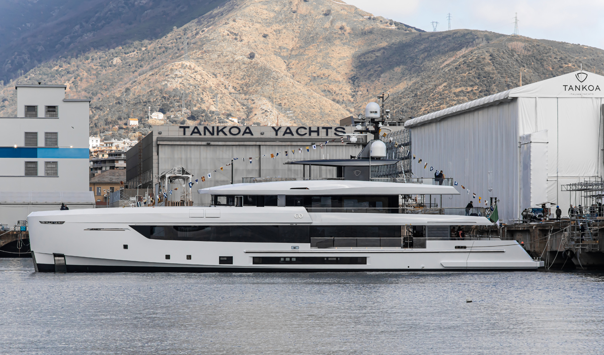 Tankoa 45 MT M/Y Debuts at the Cannes Yachting Festival 2024