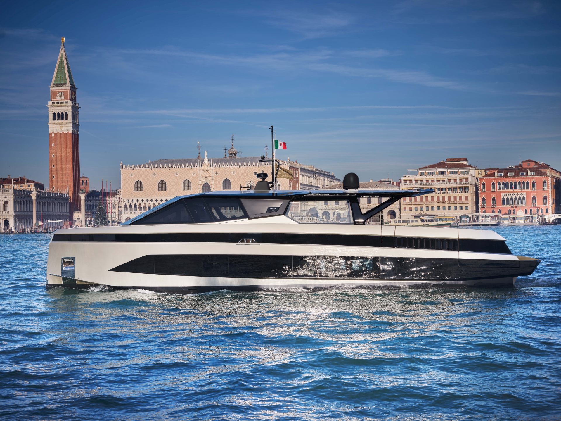 Admire the wallywhy100 at its World Debut at the Cannes Yachting Festival 2024