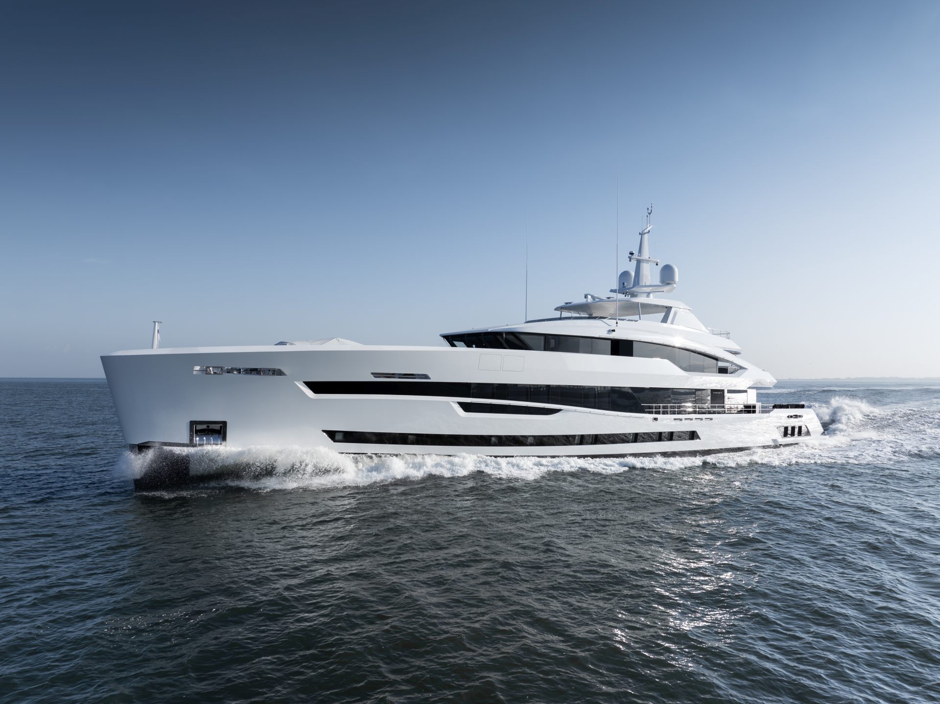 Heesen 20457 MY Santosha: A Personalised Masterpiece for the New Owners