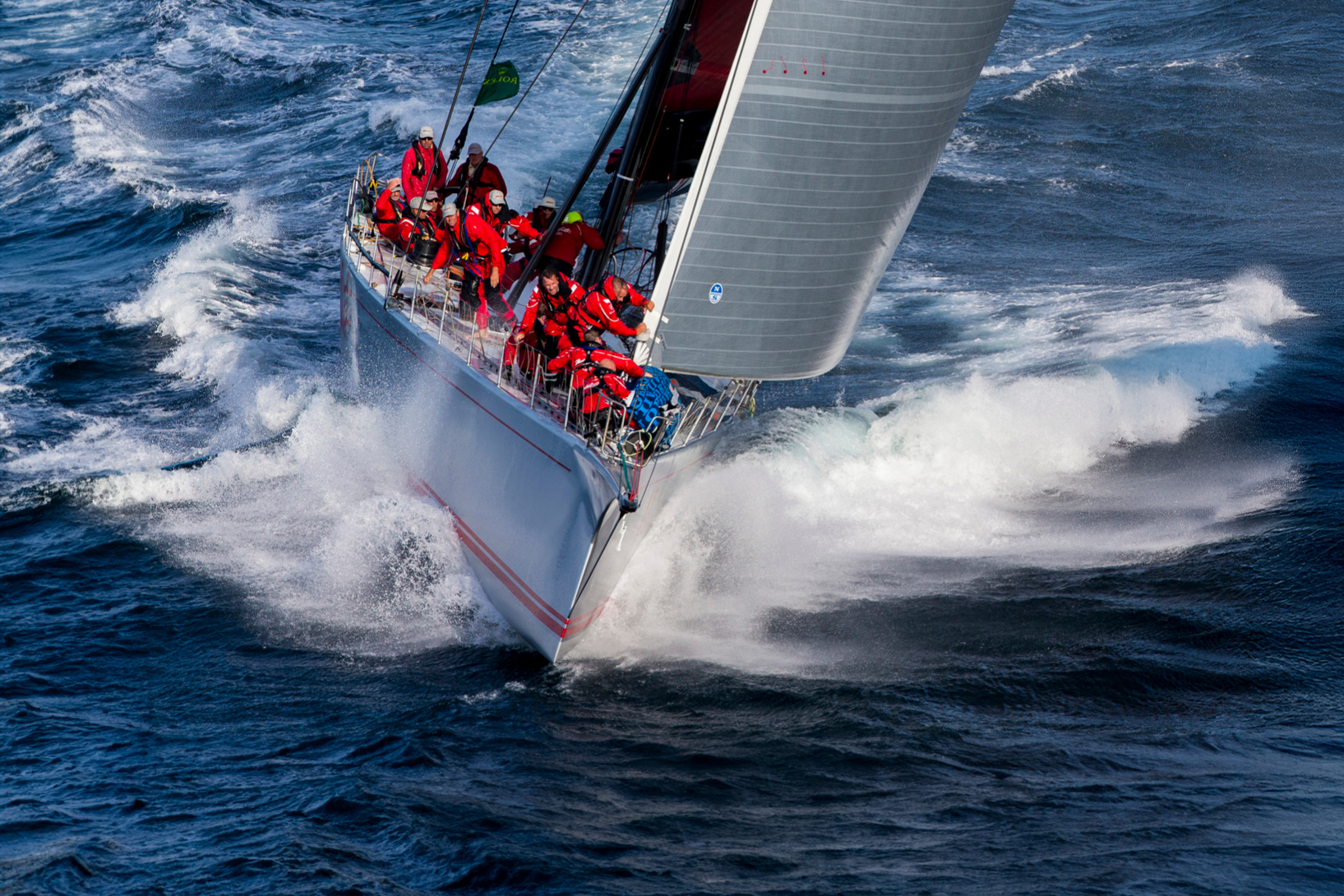 Palm Beach Motor Yachts Reveals the Reborn Palm Beach XI Ahead of the 2025 Rolex Sydney Hobart Race