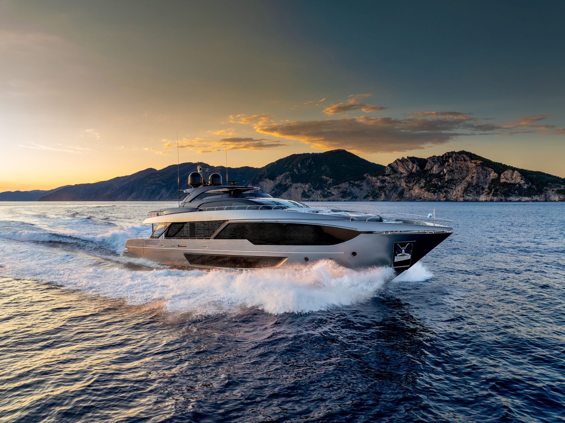 Riva 112’ Dolcevita Super: The New Icon of Mediterranean Elegance