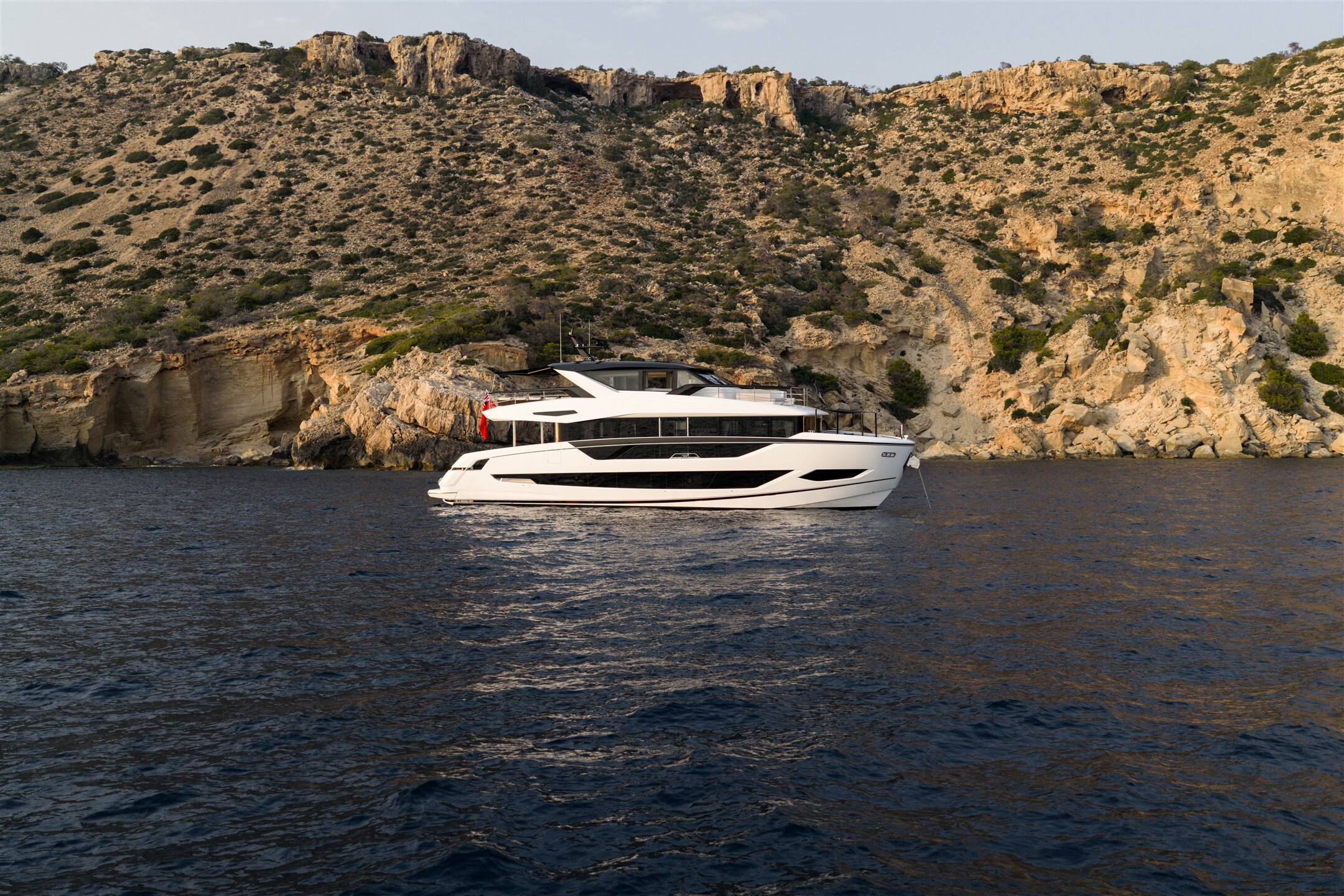Sunseeker Unveils the Manhattan 56 at boot Düsseldorf 2026